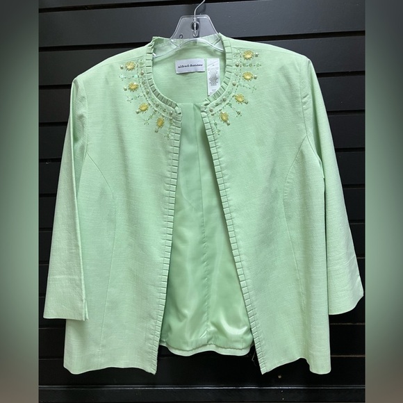 Green Embroidered Open Jacket - Picture 1 of 3